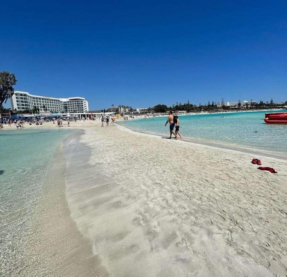 Nissi Golden Sands Sea View 2 Bedroom Apartment Ayia Napa Exterior foto